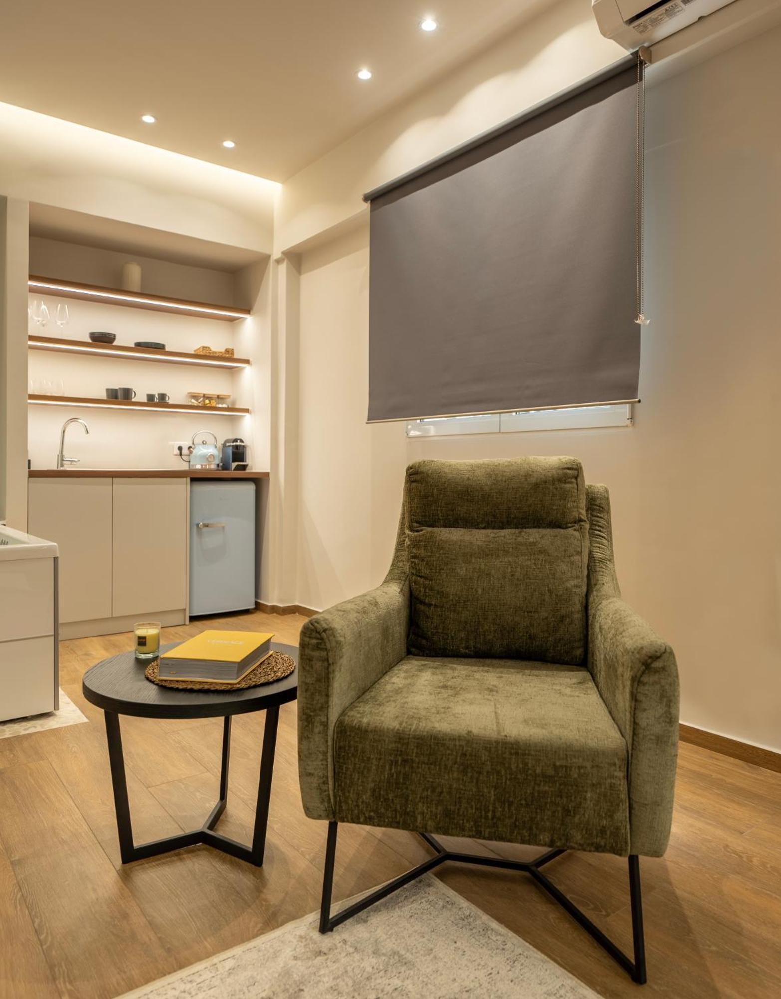 Derouse Othon Suite With Hydromassage Jacuzzi Atenas Exterior foto